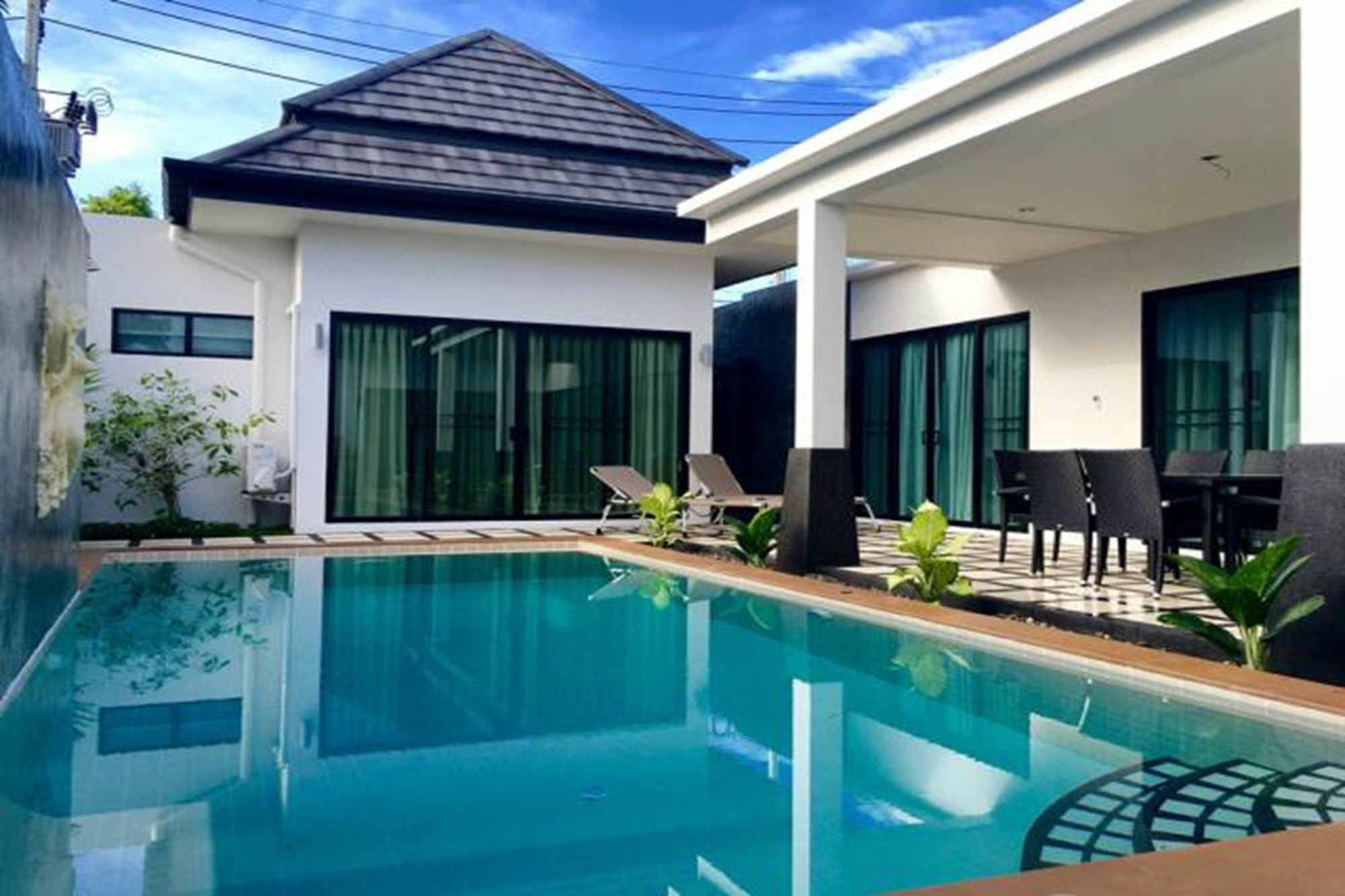Clos Vougeot Villa By G Estate Rawai Exterior foto